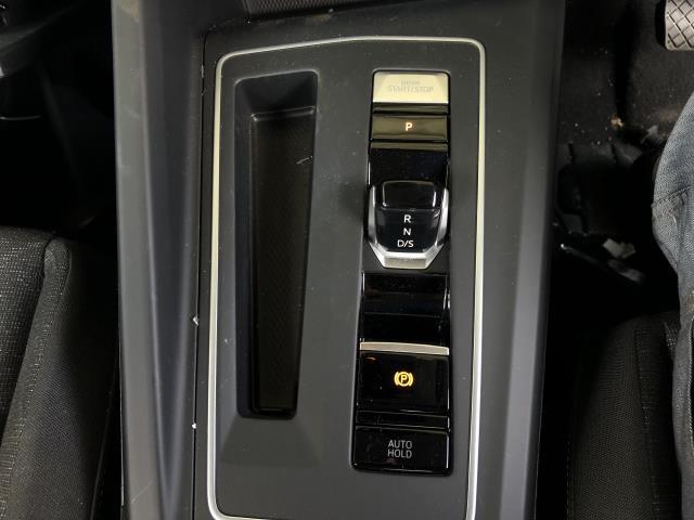 VW ゴルフヴァリアント シフトレバー 3AA-CDDLAV