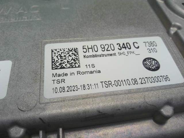 VW ゴルフヴァリアント スピードメーター 3AA-CDDLAV