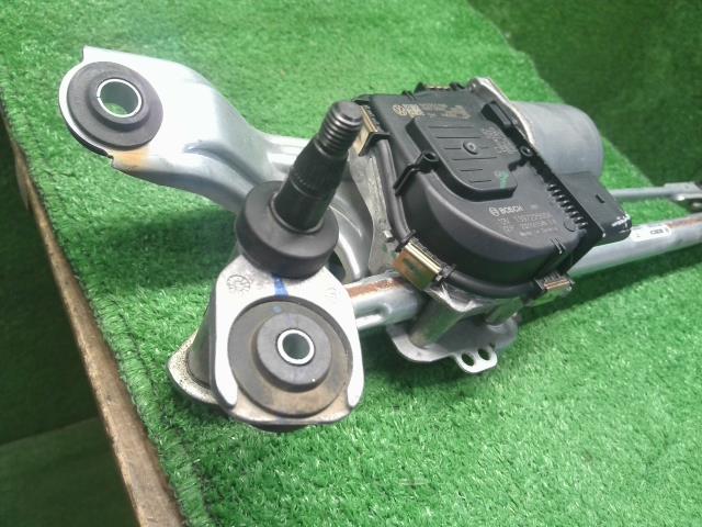 VW ゴルフヴァリアント Ｆワイパーモーター 3AA-CDDLAV