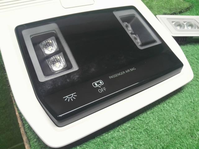 VW ゴルフヴァリアント ルームランプ 3AA-CDDLAV
