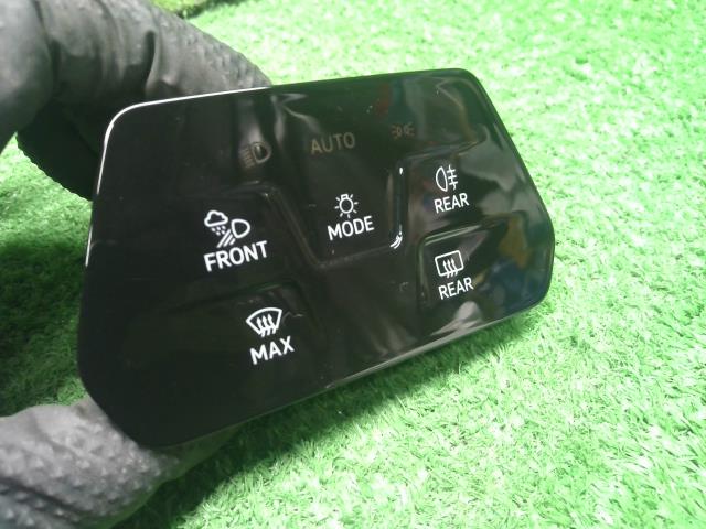 VW ゴルフヴァリアント スイッチ 3AA-CDDLAV