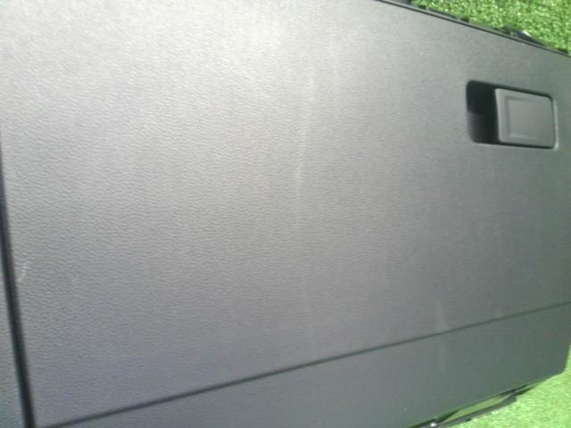 VW ゴルフヴァリアント グローブＢＯＸ 3AA-CDDLAV