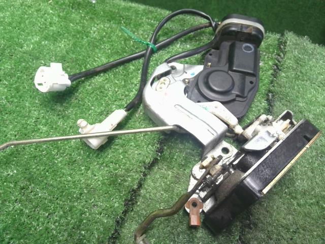 ハイゼット 右Ｆドアロックソレノイド GD-S210V 69310-97506