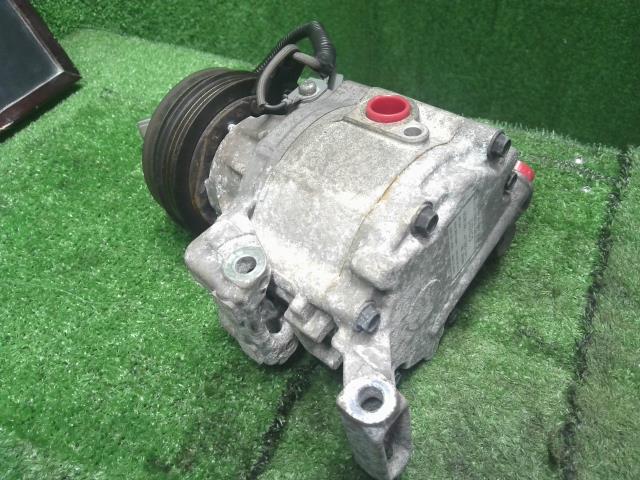 ムーヴ Ａ／Ｃコンプレッサー DBA-LA160S 88320-B2100