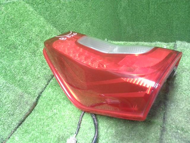 タント 左テールランプ DBA-LA600S 81561-B2350