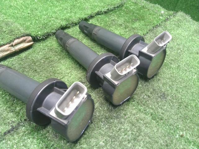 ムーヴコンテ イグニッションコイル DBA-L585S 19500-B2040