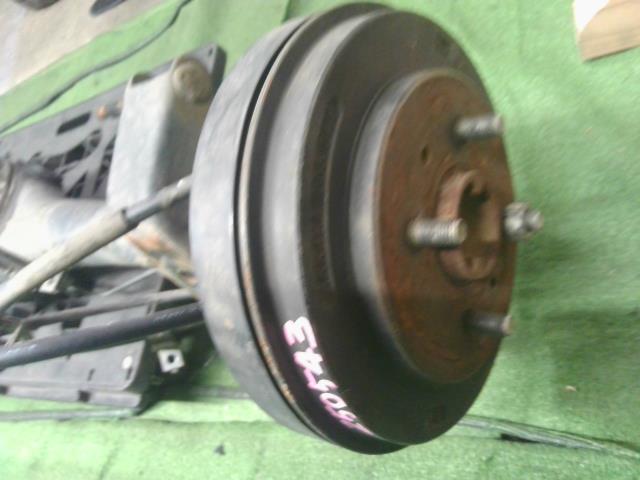 ミニキャブ ＲアクスルホーシングＡＳＳＹ GBD-U62T 3711A219
