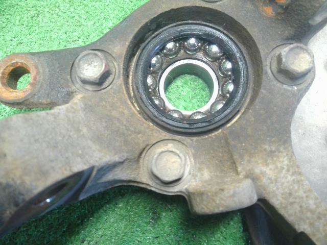 ミニキャブ 右ＦナックルハブＡＳＳＹ GBD-U62T MR353693