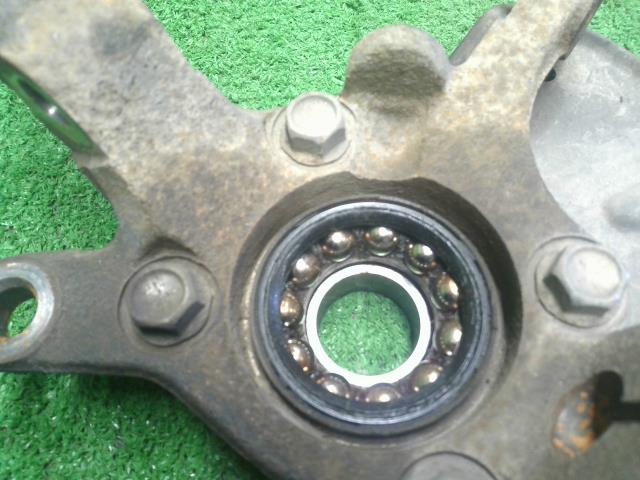 ミニキャブ 左ＦナックルハブＡＳＳＹ GBD-U62T MR353692