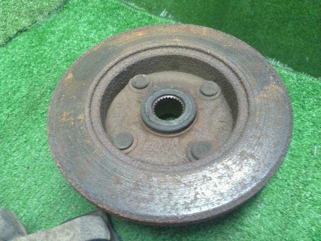 ミニキャブ 左ＦナックルハブＡＳＳＹ GBD-U62T MR353692