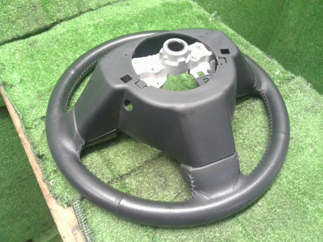 タント ステアリングホイール DBA-L375S 45102-B2160-B0
