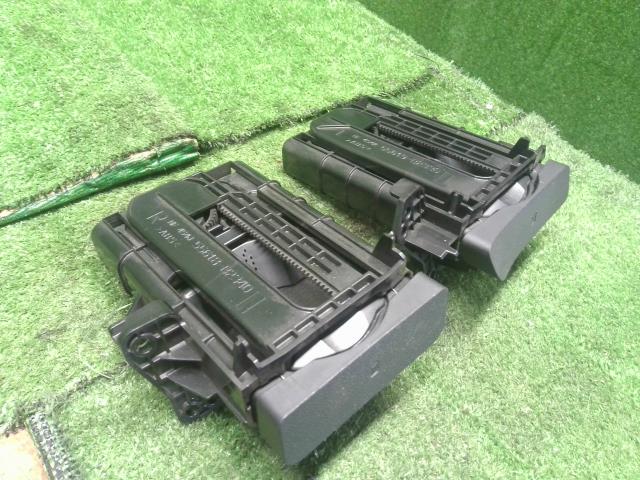 タント ドリンクホルダー DBA-LA610S 55619-B2330-B0,55618-132340-B0