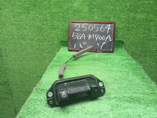 パッソ アウターハンドル 5BA-M700A 86795-B1040