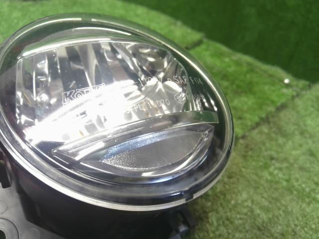 クロスビー 右フォグランプ DAA-MN71S 35501-85P00