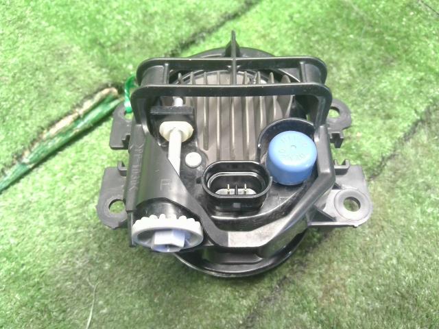 クロスビー 右フォグランプ DAA-MN71S 35501-85P00