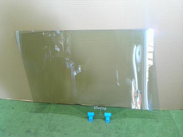 クロスビー 左Ｆドアガラス DAA-MN71S 84502-76R10
