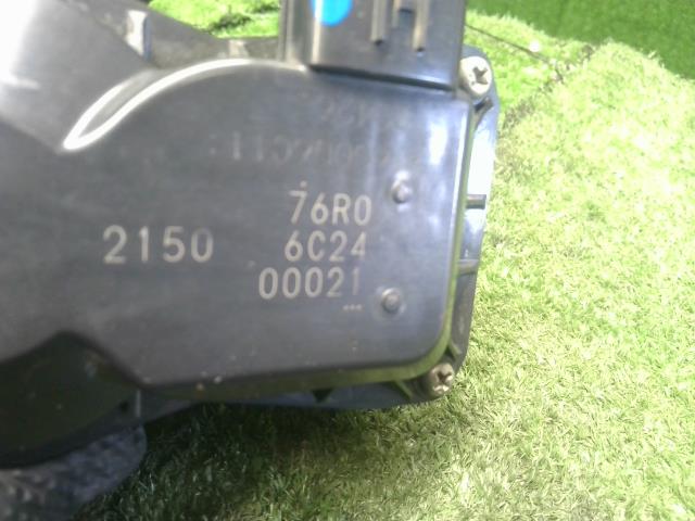 クロスビー スロットルボディ DAA-MN71S 13400-76R00