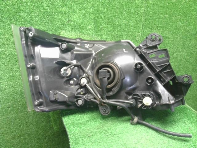 NV350キャラバン 左ヘッドランプＡＳＳＹ LDF-CW8E26 26060-3XA1C