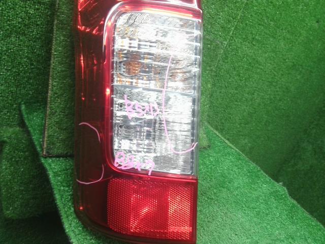 NV350キャラバン 左テールランプ LDF-CW8E26 26555-3XA0B