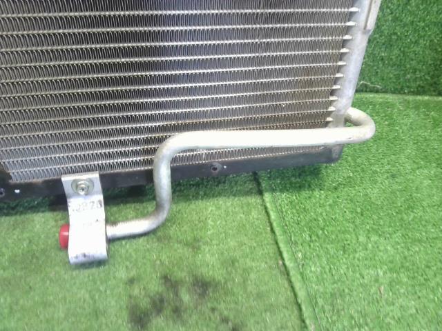 NV350キャラバン コンデンサー LDF-CW8E26 55020-3XU1C