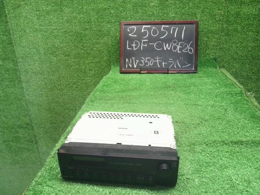NV350キャラバン ラジオ LDF-CW8E26 28013-VZ00A