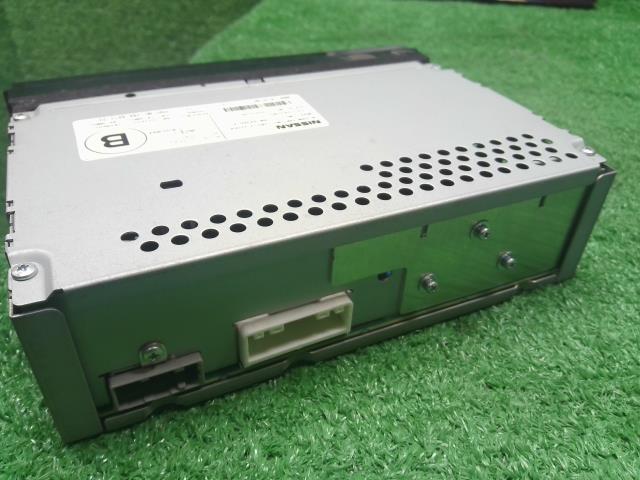 NV350キャラバン ラジオ LDF-CW8E26 28013-VZ00A