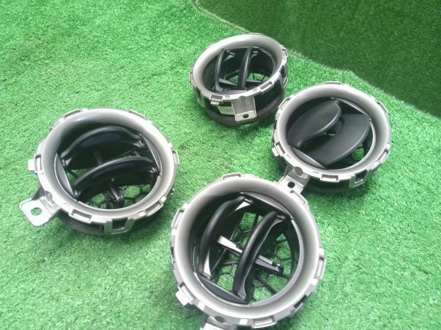 NV350キャラバン 内装部品 LDF-CW8E26