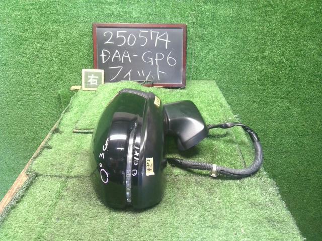 フィット 右サイドミラー DAA-GP6 76208-T5A-J51