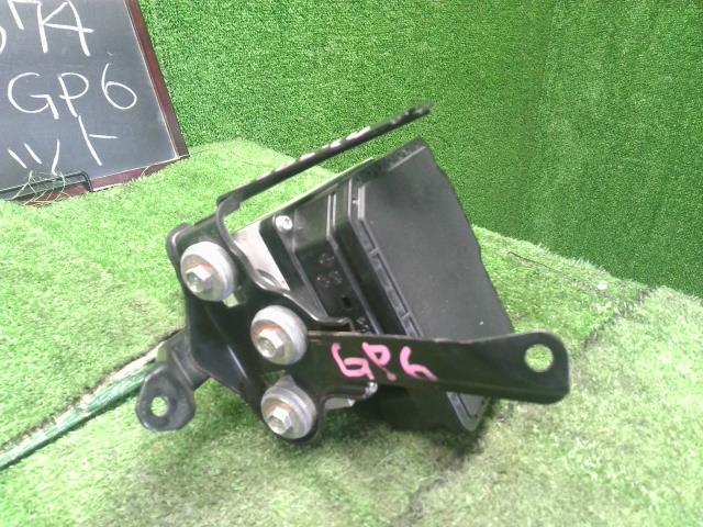 フィット ＡＢＳアクチュエーター DAA-GP6 57110-TAX-J11