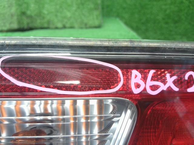 ハイゼット 右テールランプ EBD-S331V 81551-B5070