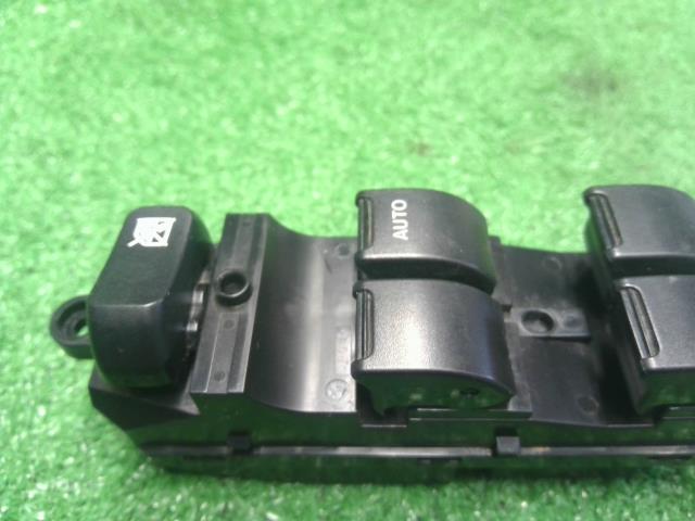 ソリオ パワーウインドウスイッチ DAA-MA36S 37990-81P00