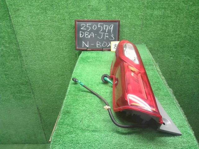Ｎ－ＢＯＸ 左テールランプ DBA-JF3 33551-TTA-N01