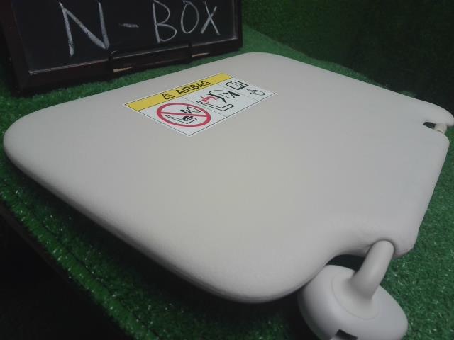 Ｎ－ＢＯＸ サンバイザー DBA-JF3 83230-TTA-N81ZA