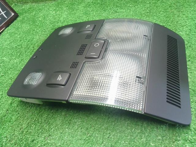 アウディ A4 ルームランプ GH-8EAMBF 8E0947135D
