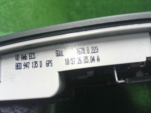 アウディ A4 ルームランプ GH-8EAMBF 8E0947135D