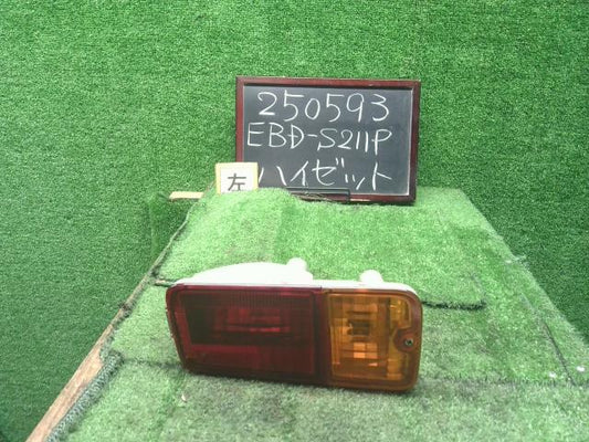 ハイゼット 左テールランプ EBD-S211P 81560-B5050