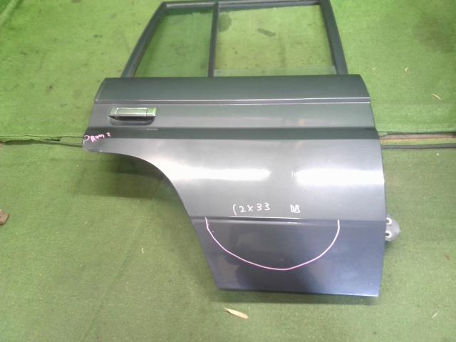 ランドクルーザープラド 右ＲドアＡＳＳＹ Q-LJ78G 67003-60050