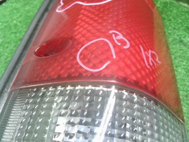ランドクルーザープラド 左テールランプ Q-LJ78G 81560-60310