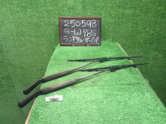 ランドクルーザープラド 外装部品 Q-LJ78G 85190-90K02