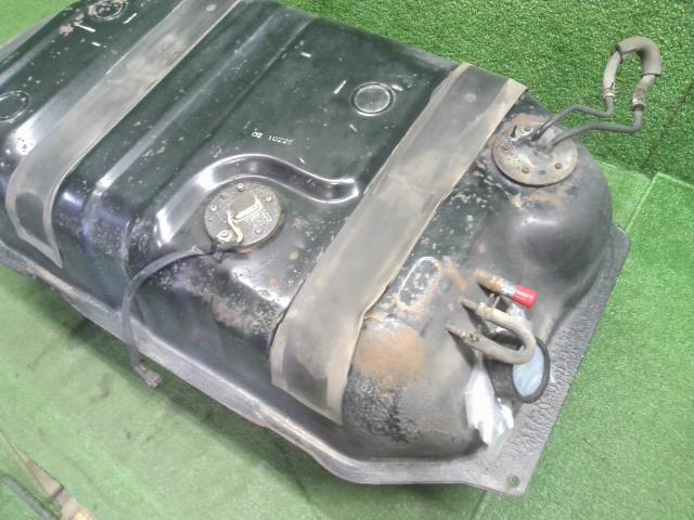 ランドクルーザープラド フューエルタンク Q-LJ78G 77100-60280