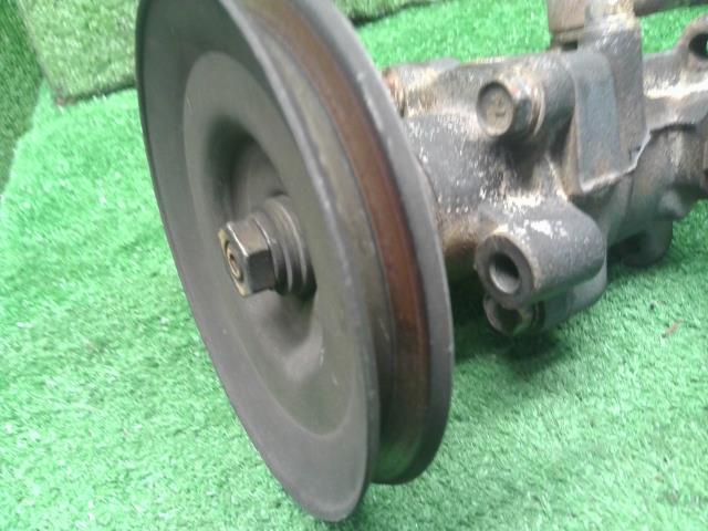 ランドクルーザープラド パワステベーンポンプ Q-LJ78G 44320-60200