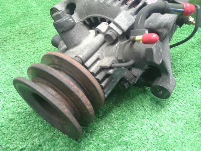 ランドクルーザープラド オルタネーター Q-LJ78G 27060-54030
