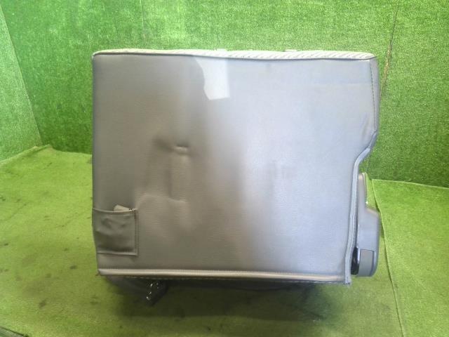 ランドクルーザープラド Ｒシート Q-LJ78G