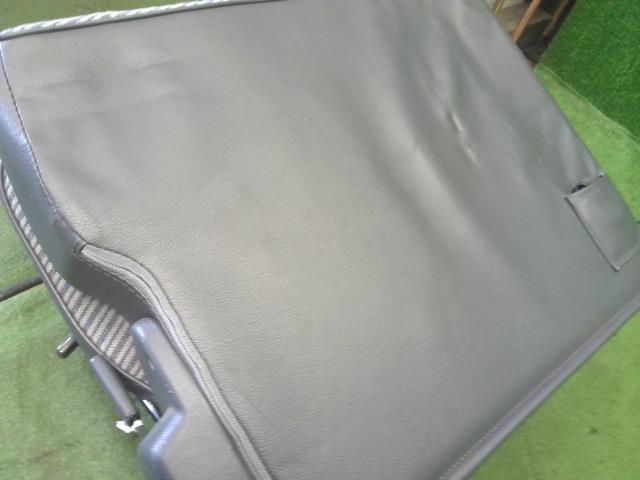 ランドクルーザープラド Ｒシート Q-LJ78G