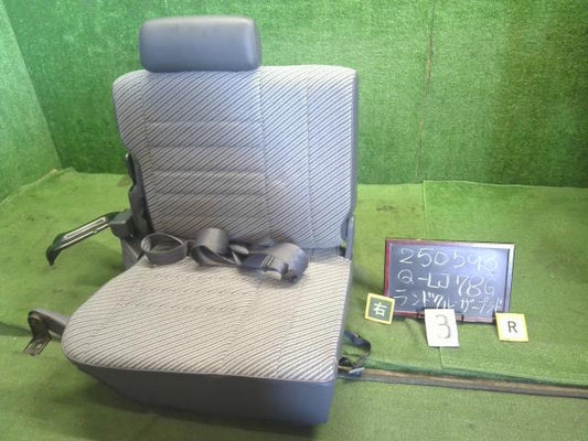 ランドクルーザープラド Ｒシート Q-LJ78G