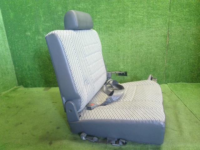 ランドクルーザープラド Ｒシート Q-LJ78G