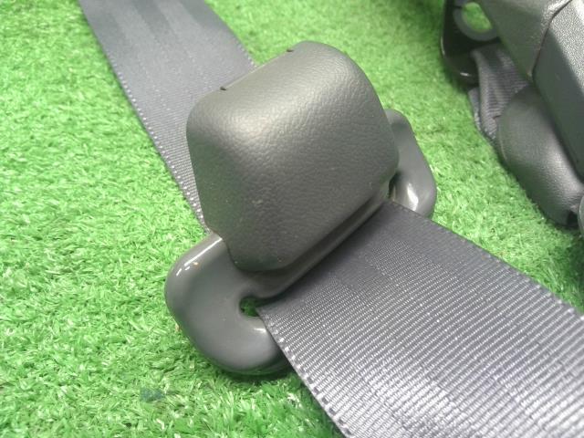 ランドクルーザープラド アシスタントシートベルト Q-LJ78G 73220-60110-03