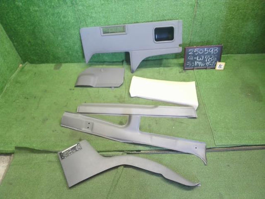 ランドクルーザープラド トリムセット Q-LJ78G 62520-60120-03