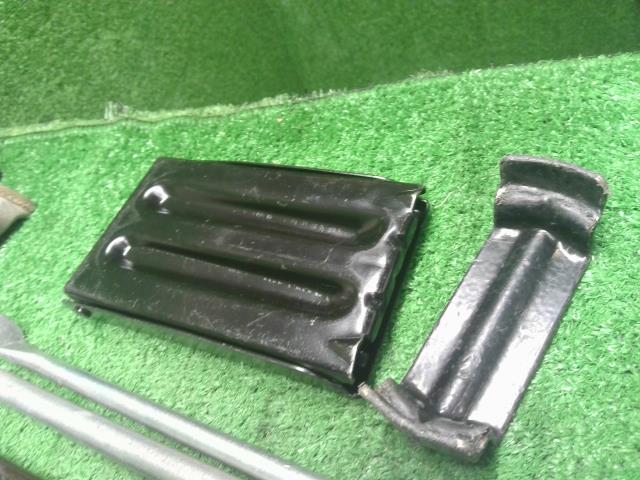 ランドクルーザープラド 車載工具 Q-LJ78G