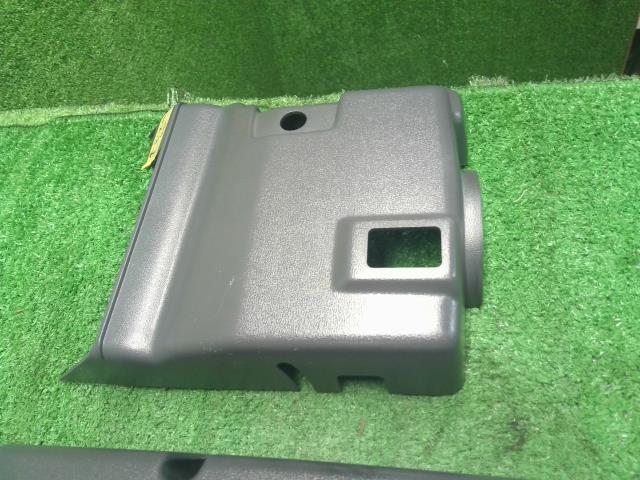 ランドクルーザープラド 内装部品 Q-LJ78G 45286-60927-13